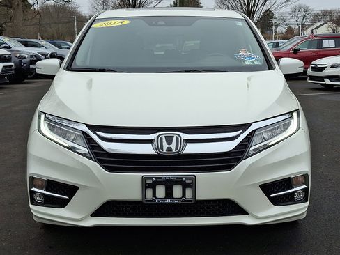 Certified 2018 Honda Odyssey Elite image 2