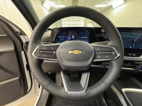 New 2026 Chevrolet Equinox LT image 31