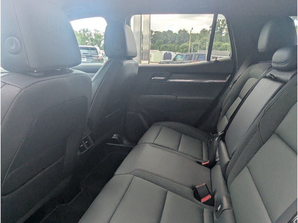 New 2027 GMC Terrain AT4 w/ Convenience Package III AWD/4WD image 14