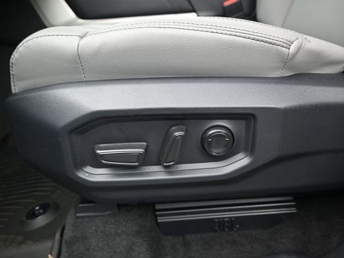 New 2026 Toyota Tundra Limited AWD/4WD image 11