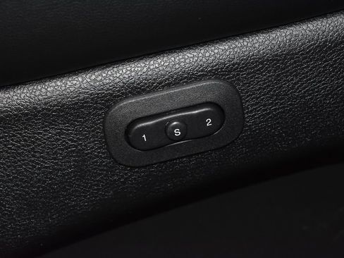 Used 2016 Dodge Durango Limited w/ Premium Group AWD/4WD image 6