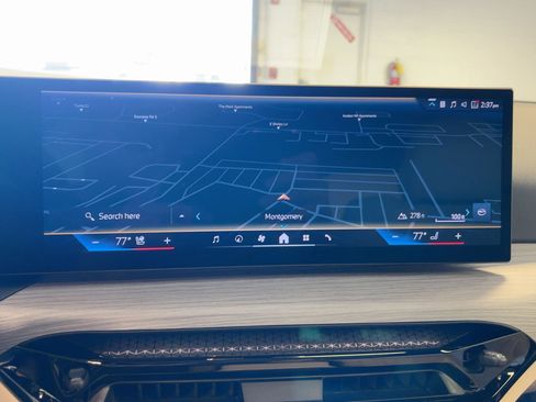 Used 2026 BMW 330i Sedan w/ Convenience Package image 26