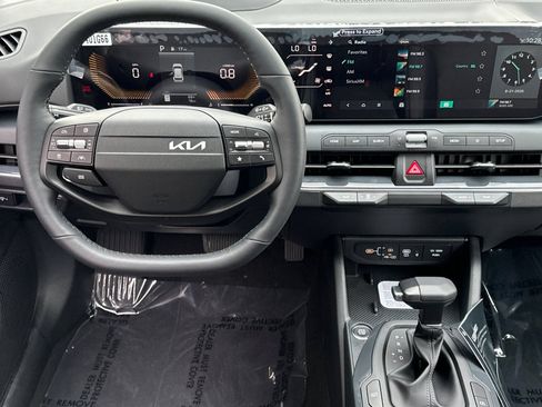 New 2026 Kia K4 EX FWD image 11