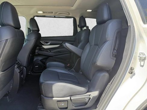 Used 2022 Subaru Ascent Limited w/ Technology Package AWD/4WD image 18