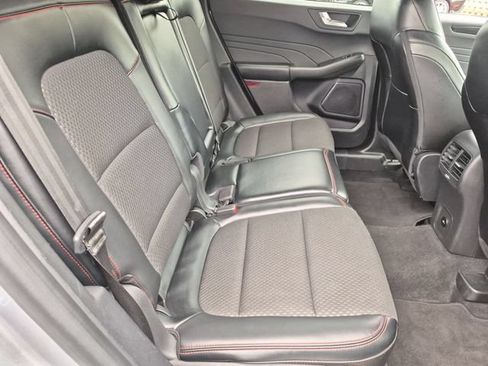 Used 2024 Ford Escape ST-Line AWD/4WD image 32