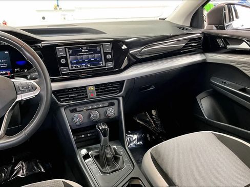 Used 2022 Volkswagen Taos S w/ IQ Drive S Package image 9