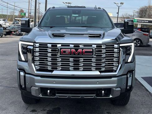 New 2026 GMC Sierra 2500 Denali w/ Denali Reserve Package image 8