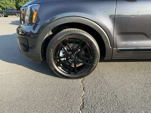 Certified 2025 Kia Telluride SX Prestige X-Line AWD/4WD image 9