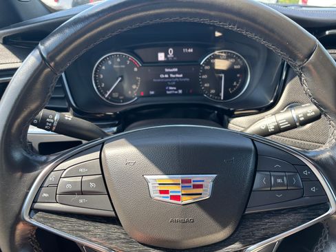 Used 2023 Cadillac XT5 Premium Luxury image 12