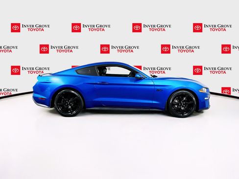 Used 2019 Ford Mustang GT Premium w/ Equipment Group 401A RWD image 4