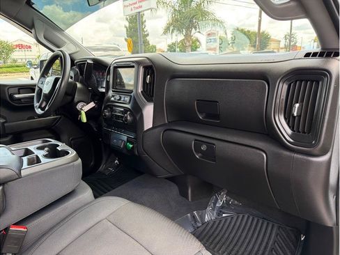 Used 2019 Chevrolet Silverado 1500 Custom Trail Boss w/ Custom Convenience Package AWD/4WD image 12