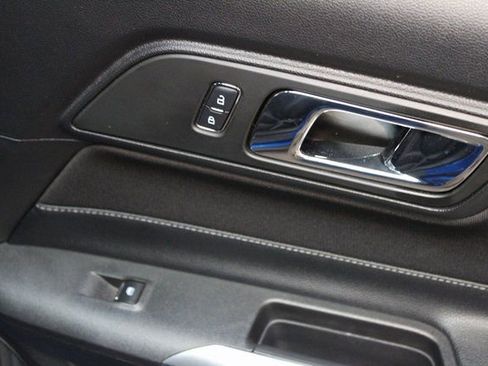 Used 2017 Ford Mustang Convertible w/ Equipment Group 051A image 10