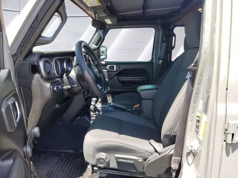 Used 2022 Jeep Wrangler Unlimited Sport AWD/4WD image 7