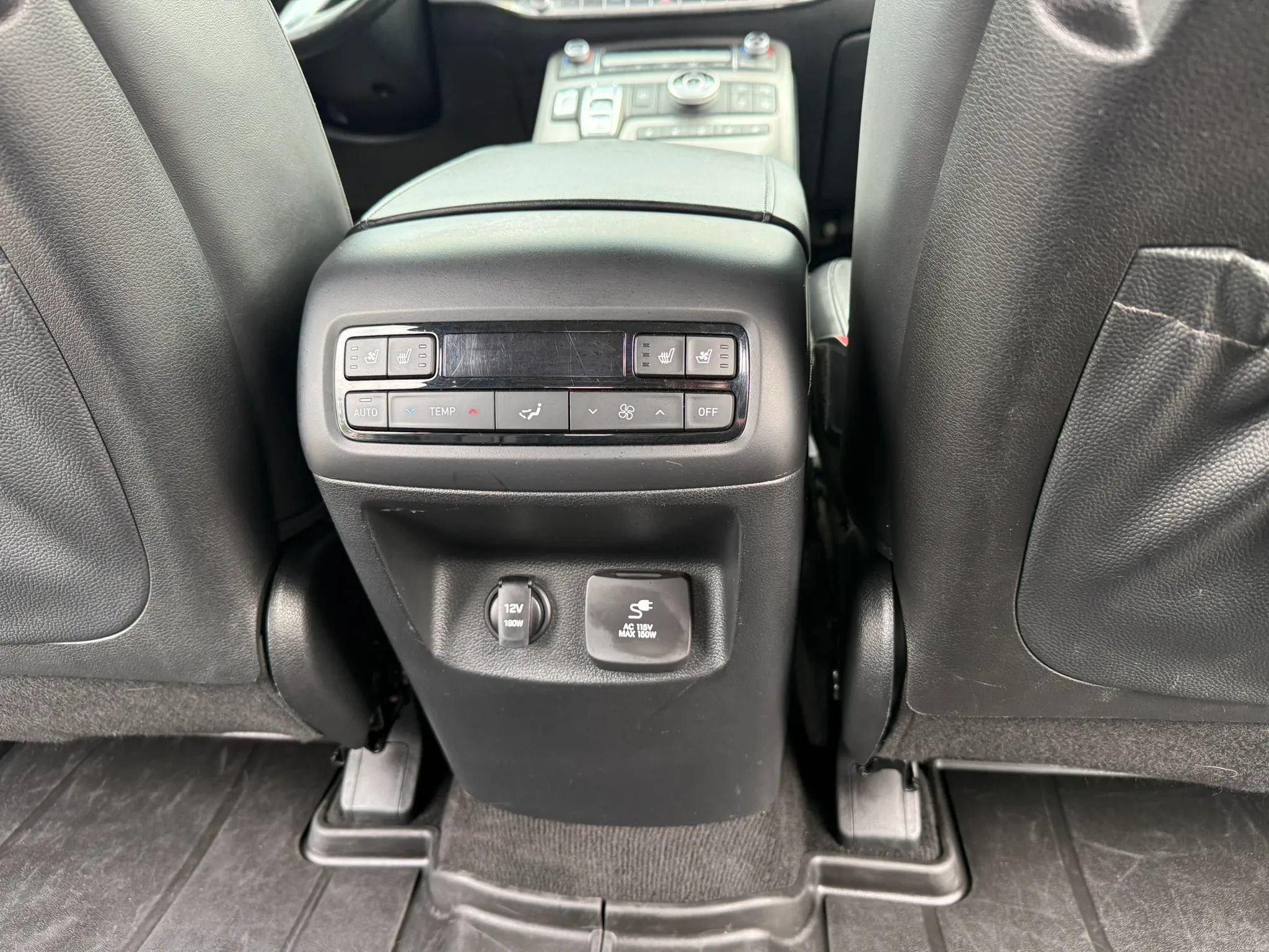 Used 2021 Hyundai Palisade Limited w/ Winter Package AWD/4WD image 15