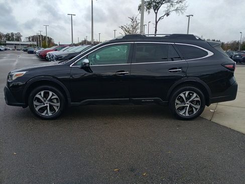 Certified 2022 Subaru Outback Touring w/ Popular Package #2 image 8