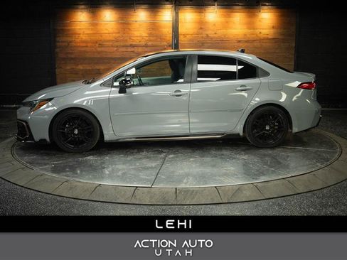 Used 2021 Toyota Corolla SE w/ Carpet Mat Package (TMS) FWD image 1