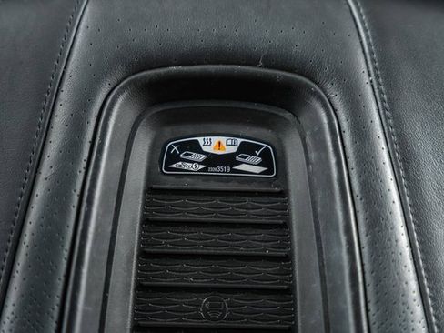 Used 2018 Cadillac Escalade ESV Platinum image 24