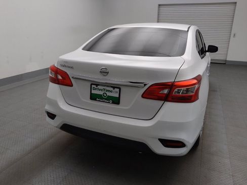 Used 2017 Nissan Sentra S FWD image 7