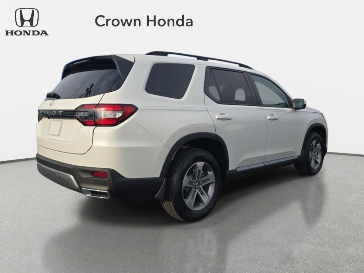 New 2026 Honda Pilot EX-L image 5