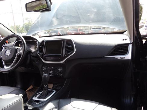 Used 2014 Jeep Cherokee Limited FWD image 26