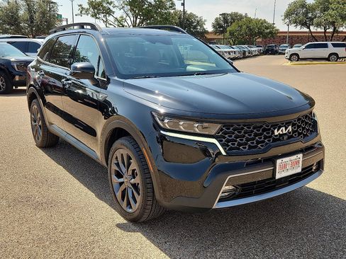 Used 2022 Kia Sorento SX Prestige w/ Rust Color Package AWD/4WD image 7