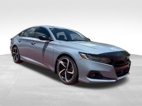 Used 2022 Honda Accord Sport image 1