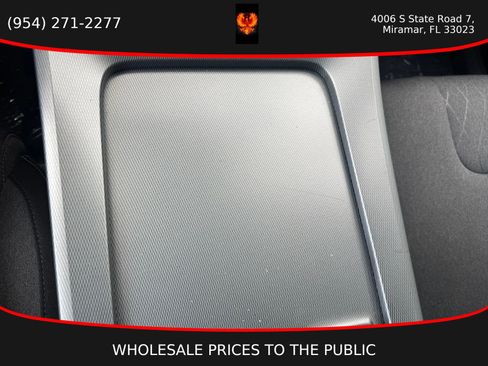 Used 2021 Hyundai Palisade SE AWD/4WD image 13