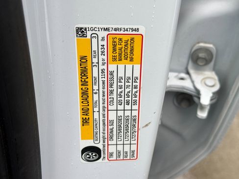 Used 2024 Chevrolet Silverado 2500 Custom w/ Custom Value Package image 26