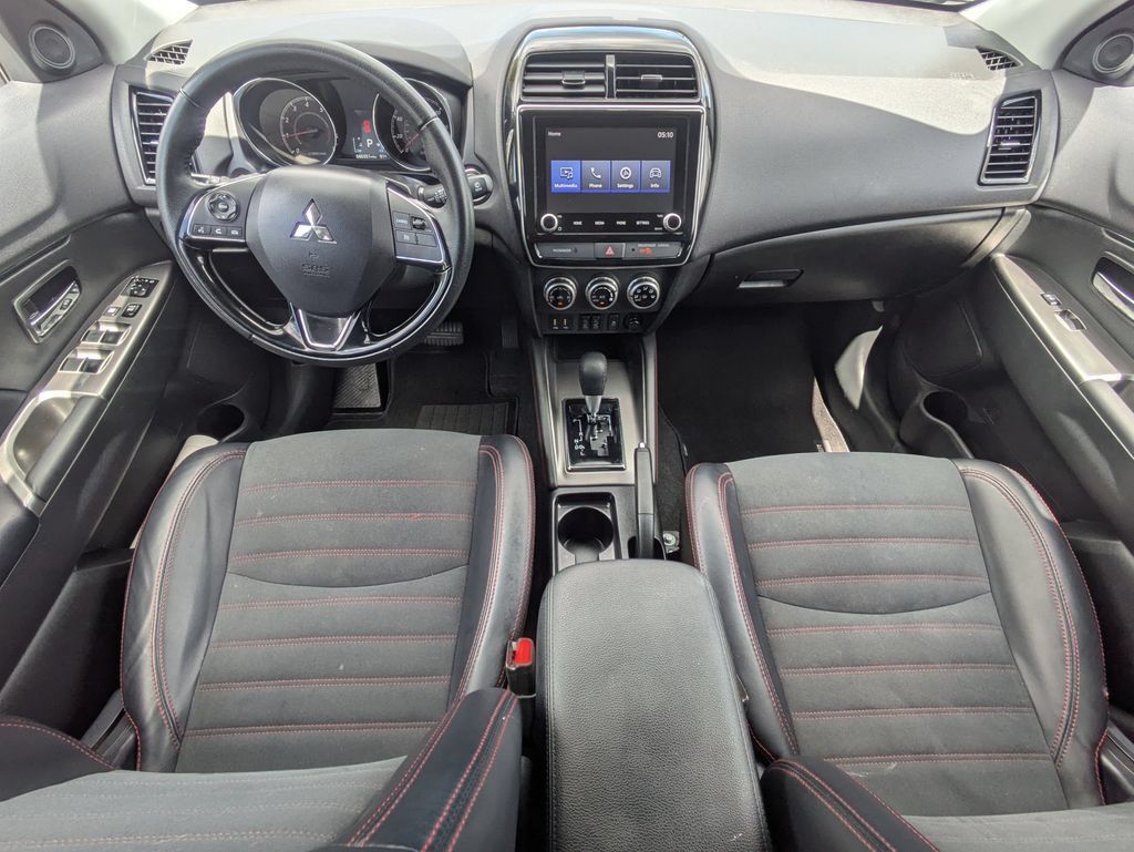 Used 2024 Mitsubishi Outlander Sport SE AWD/4WD image 14