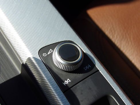 Used 2017 Audi A4 2.0T Prestige image 29