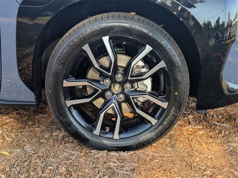 New 2026 Subaru Solterra Limited image 11