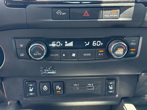 Used 2023 Nissan Frontier SV w/ SV Convenience Package RWD image 24