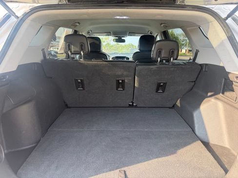 Used 2019 GMC Terrain SLT AWD/4WD image 24