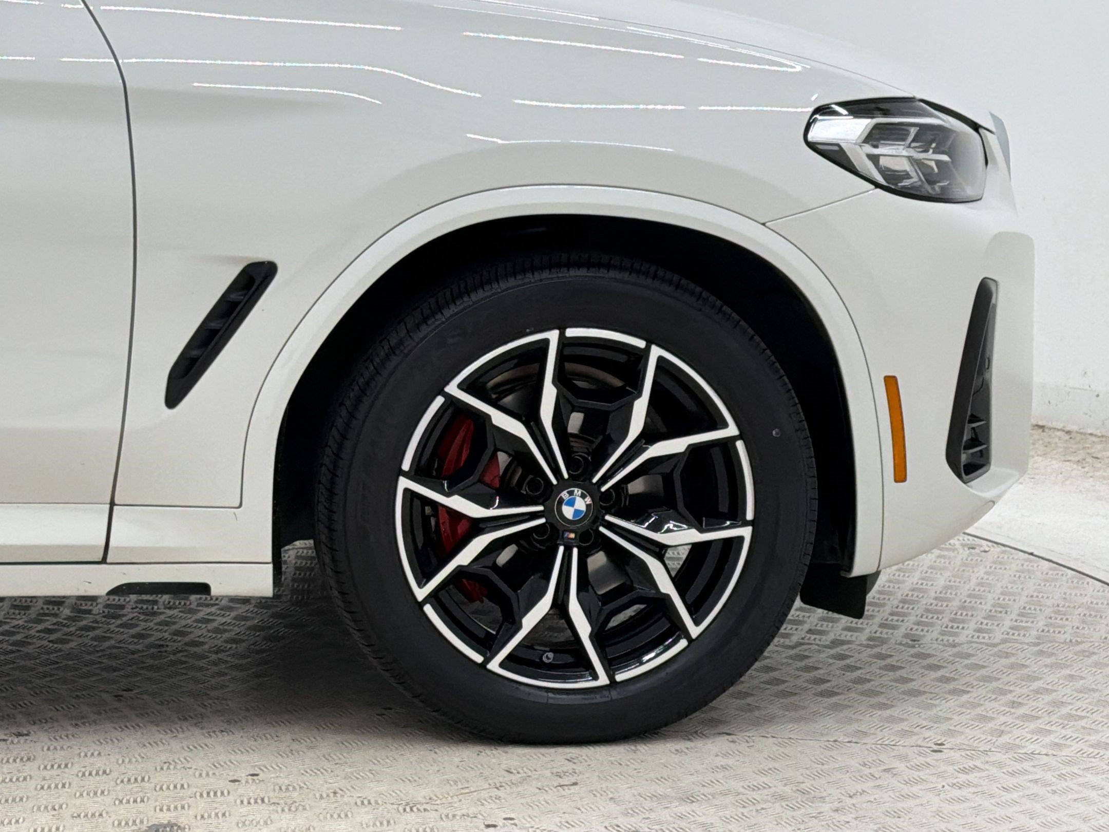 Certified 2024 BMW X3 M40i AWD/4WD image 13