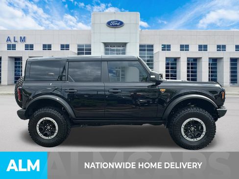 Used 2025 Ford Bronco Badlands AWD/4WD image 4