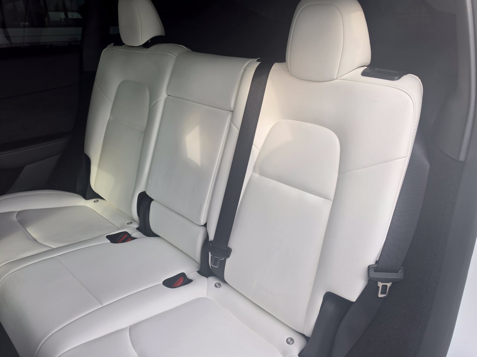 Used 2023 Tesla Model Y Performance AWD/4WD image 8