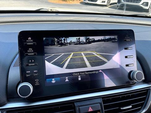 Used 2022 Honda Accord Sport image 25