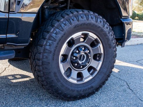 Used 2024 Ford F250 Lariat w/ Lariat Ultimate Package image 8