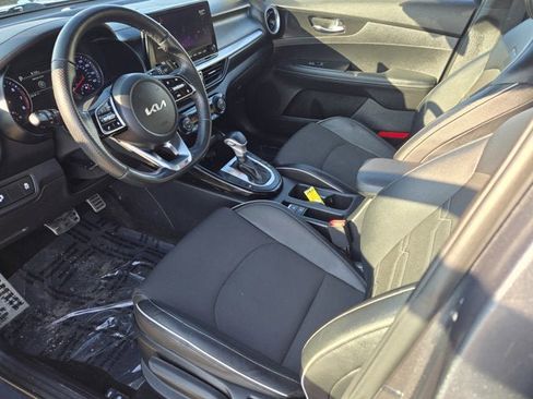 Used 2022 Kia Forte GT-Line w/ GT-Line Technology Package image 17