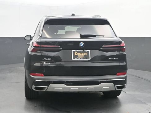 Certified 2025 BMW X5 sDrive40i w/ Climate Comfort Package RWD image 6