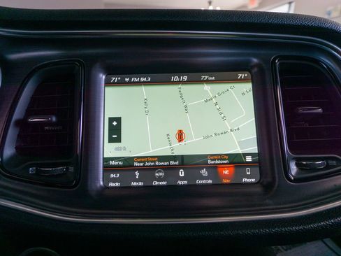 Used 2018 Dodge Challenger R/T Scat Pack image 23