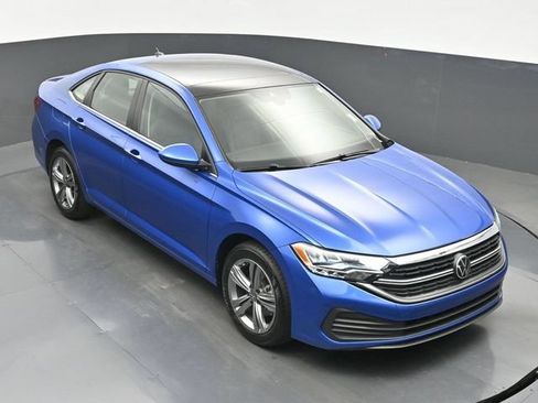 Used 2024 Volkswagen Jetta SE w/ Panoramic Sunroof Package FWD image 34