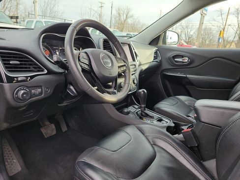 Used 2023 Jeep Cherokee Altitude Lux image 19