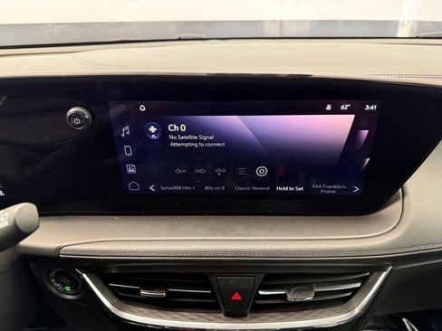 Used 2024 Buick Encore GX Preferred FWD image 50