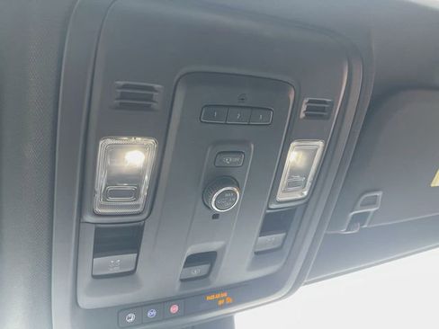 Used 2023 Chevrolet Tahoe LT image 36