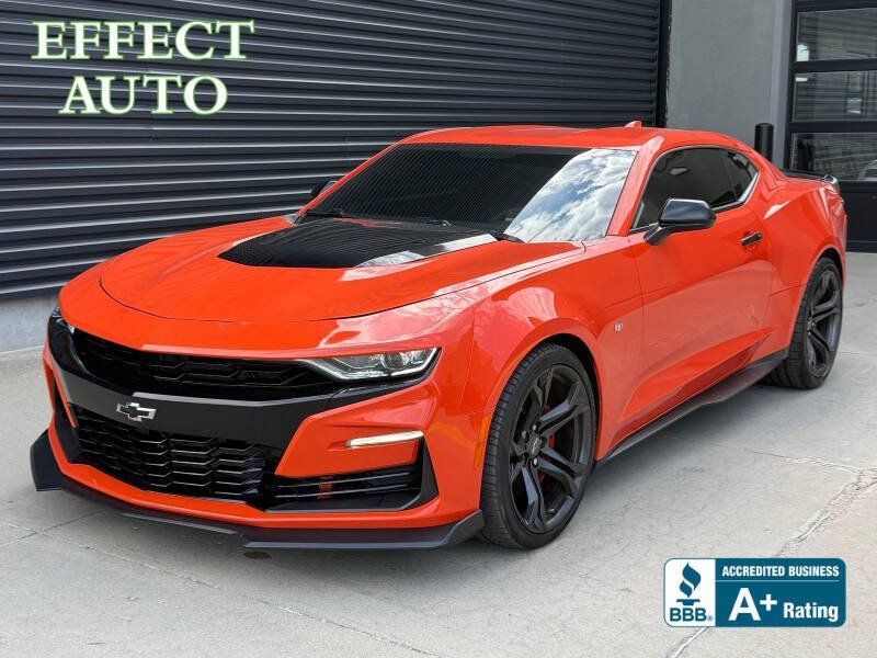 Used 2021 Chevrolet Camaro SS RWD image 1
