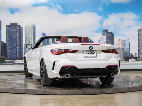 Used 2026 BMW 430i Convertible w/ M Sport Package image 11