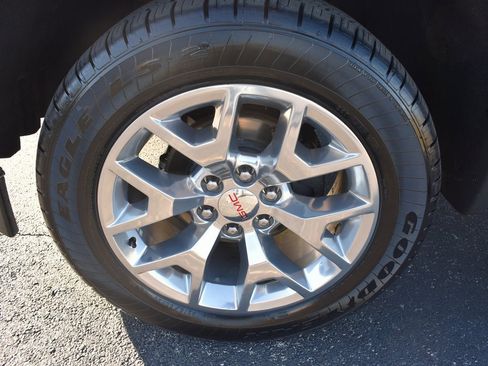 Used 2015 GMC Sierra 1500 SLT w/ SLT Crew Cab Value Package image 13