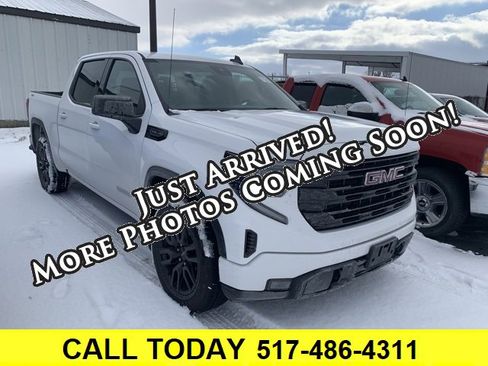 Used 2023 GMC Sierra 1500 Elevation image 1