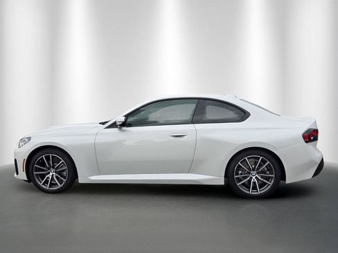 New 2026 BMW 230i Coupe w/ Premium Package RWD image 4